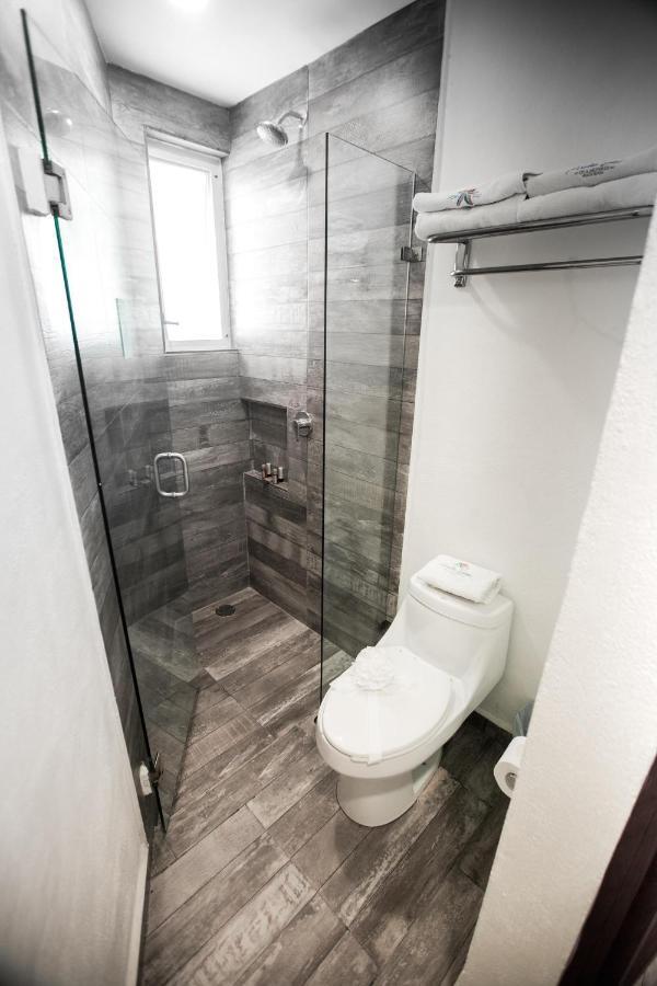 Hotel Paradise Suites Isla Mujeres Bagian luar foto