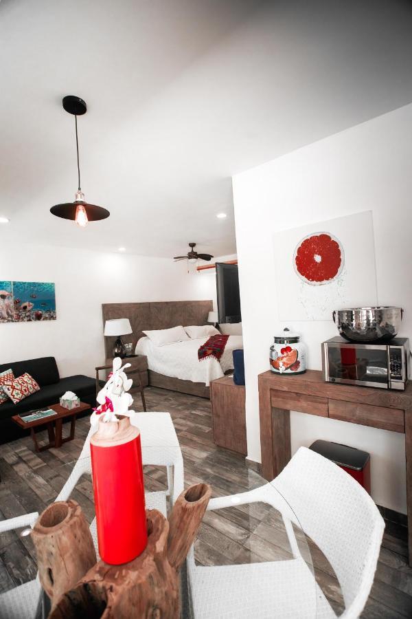 Hotel Paradise Suites Isla Mujeres Bagian luar foto