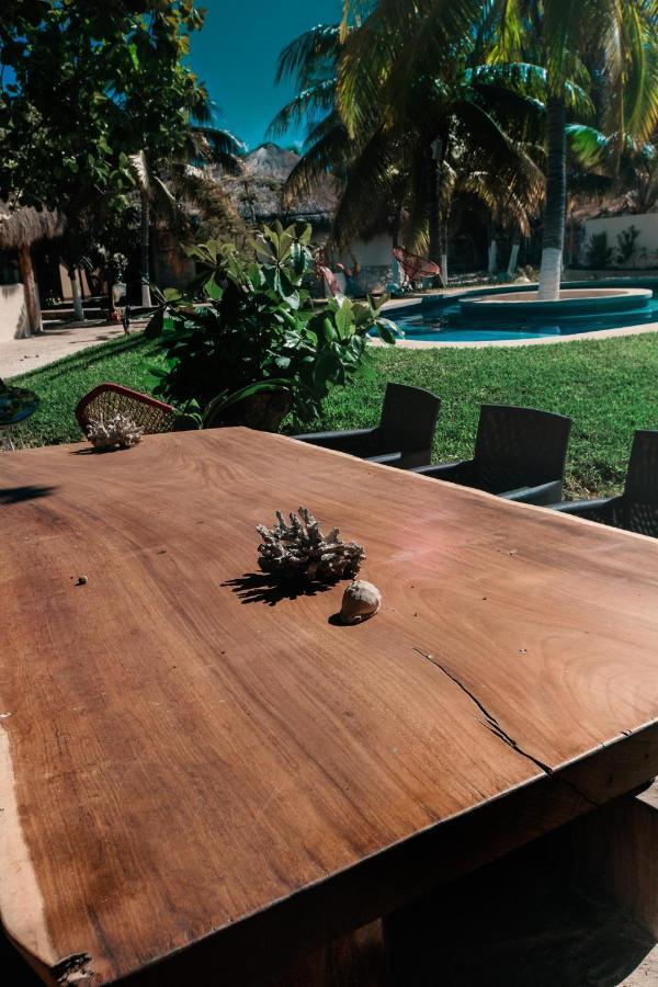 Hotel Paradise Suites Isla Mujeres Bagian luar foto